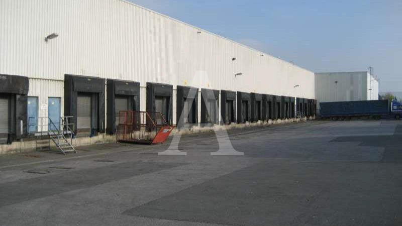 LOGISTIKFLÄCHEN IN BOENEN | RAMPE + EBENERDIG | 9 M UKB, 59199 Bönen, Halle/Lager/Produktion